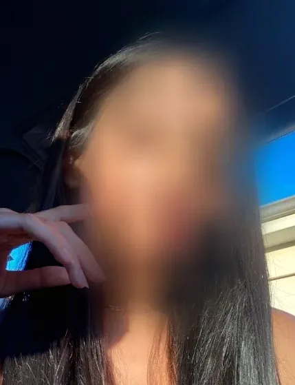 Astrid, 20