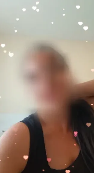 Astrid, 39