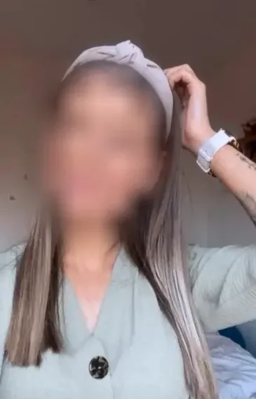 Emma, 26