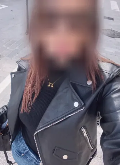 Emma, 36