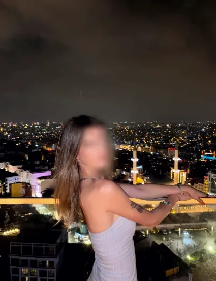 Frederikke, 27