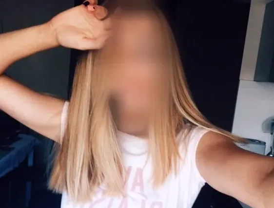 Josefine, 28