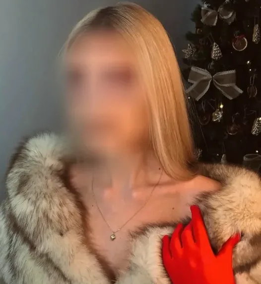 Maja, 30