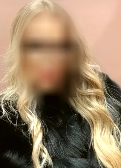 Mathilde, 32