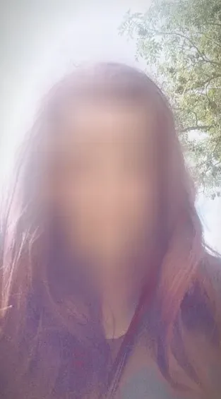 Molly, 29