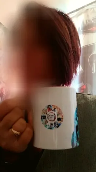 Olivia, 40
