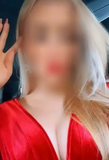 Sara, 36