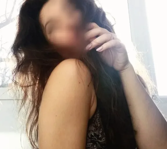 Thea, 35
