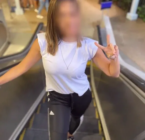 Tina, 36