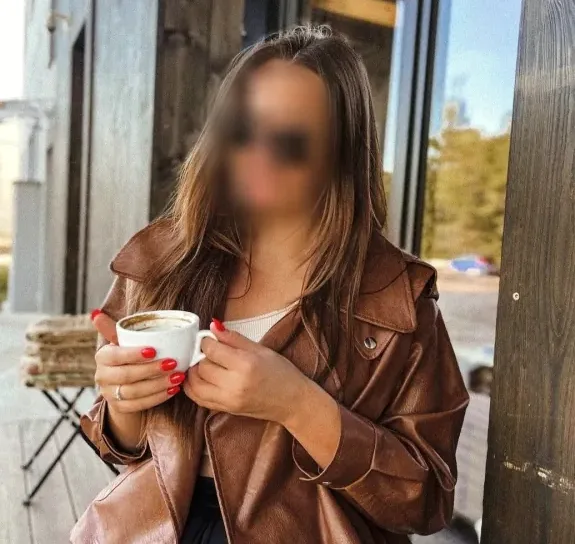 Victoria, 27